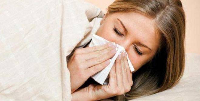 Mevsim geçişlerinde grip ve soğuk algınlığı gibi hastalıklara yakalanma riskini