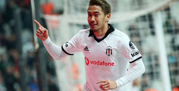 Beşiktaş Forması, Uzakdoğu ülkelerinde resmi olarak forması satılan ilk kulüp
