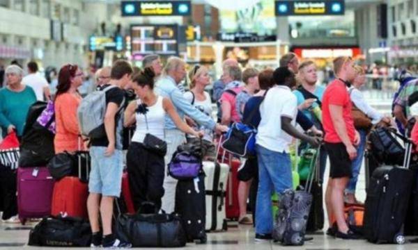 Türkiye yılın ilk çeyreğinde yaklaşık 5,5 milyon yabancı ziyaretçi ağırladı.