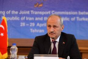 Resmi temaslarda bulunmak üzere gittiği başkent Tahran’da İranlı yetkililerle ulaştırma