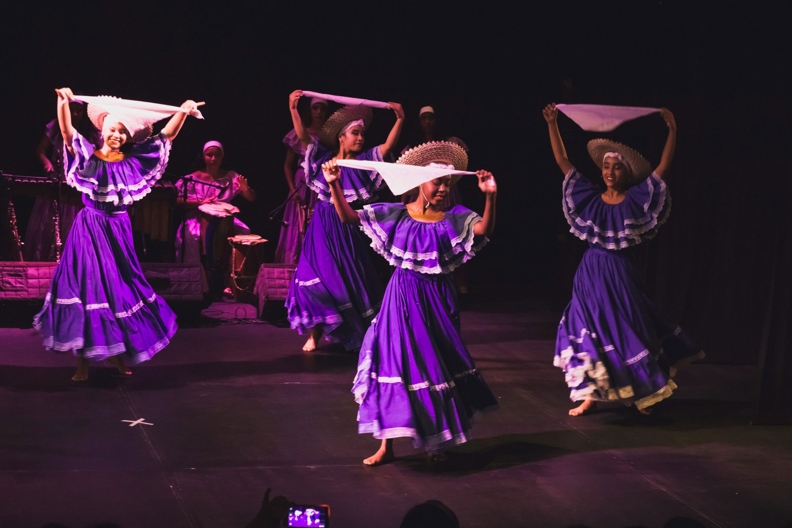 İzmir Büyükşehir Belediyesi, Türkiye-Kolombiya ilişkilerinin 60’ıncı yılı dolayısıyla çocukların başrolde