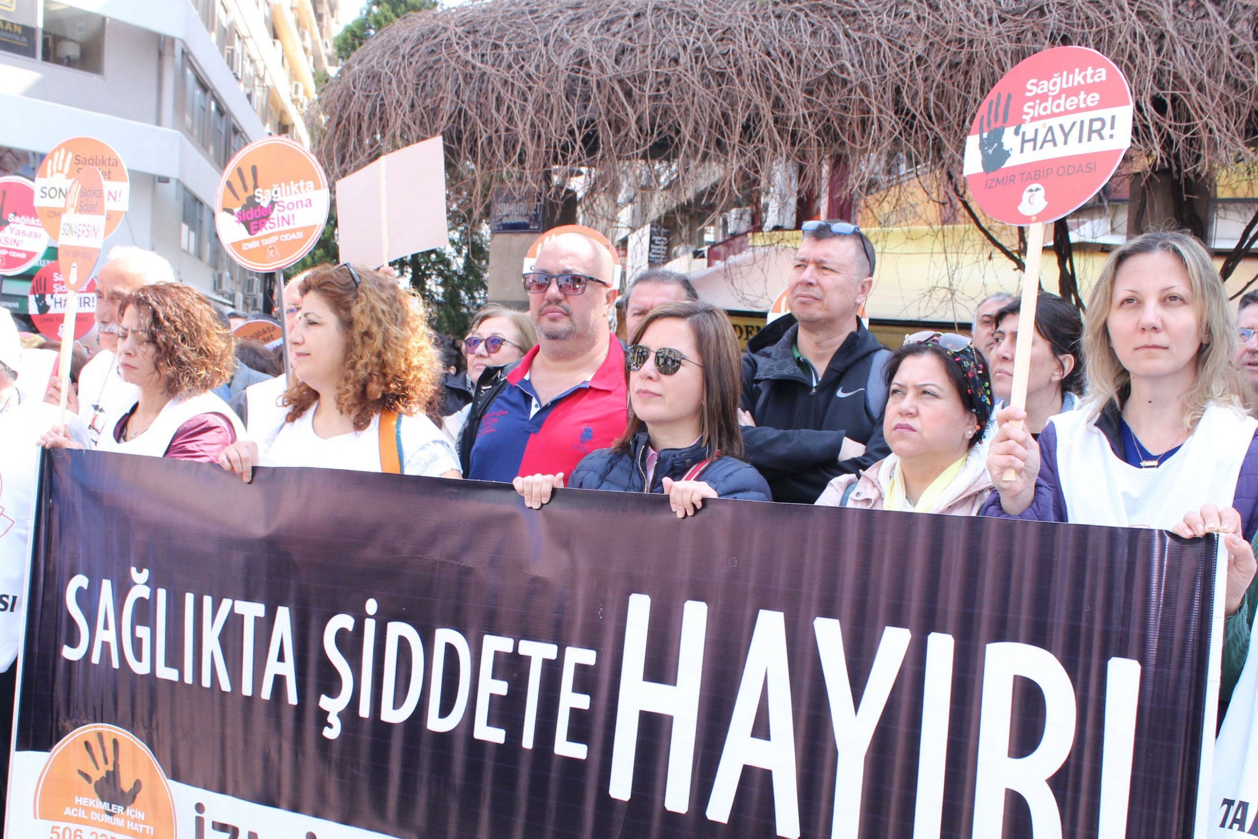 Türk Tabipleri Birliği(TTB), sağlıkta şiddete dikkat çekmek için tüm Türkiye’yi