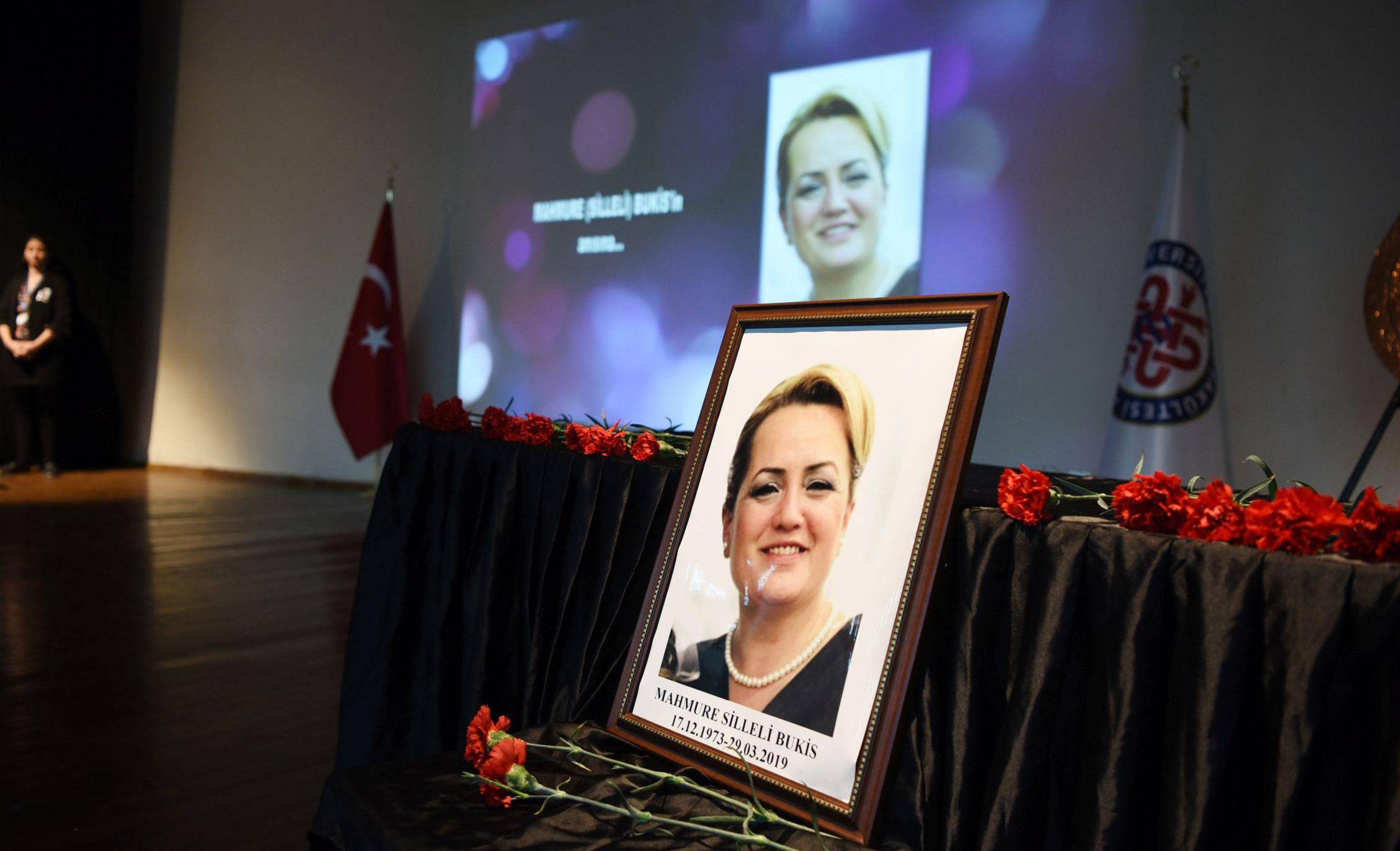 Görevi başında geçirdiği kalp krizi sonrasında geçtiğimiz hafta vefat eden