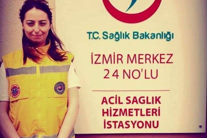 İzmir Selçuk’ta görevli 112 çalışanı Betül Arslan geçirdiği rahatsızlık sonucu