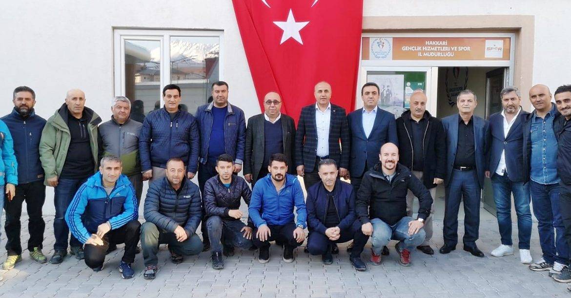 Ali Oto Sezonu Değerlendirdi Türkiye Kayak Federasyonu sezon değerlendirme toplantıları tüm hızıyla devam ediyor.