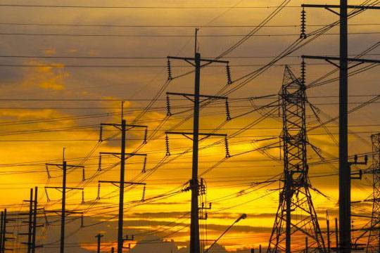 İran Meclisi, elektrik ve su fiyatları için önerilen zamma karşı