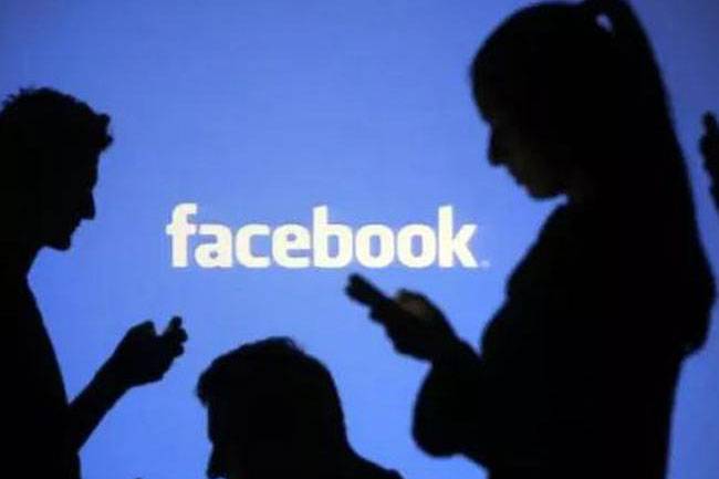 Mark Zuckerberg, Facebook F8 Geliştirici Konferansı’nda Facebook’a gelecek yenilikleri açıkladı.