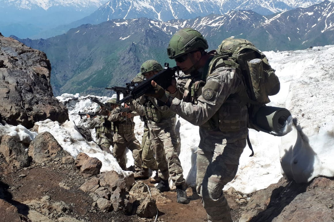 Irak’ın kuzeyinde gerçekleşen Pençe Harekatı’nda 9 teröristin etkisi hale getirildiği