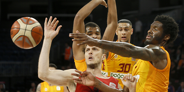 Galatasaray Doğa Sigorta, konuk ettiği Gaziantep Basketbol’u 79-61’lik skorla mağlup