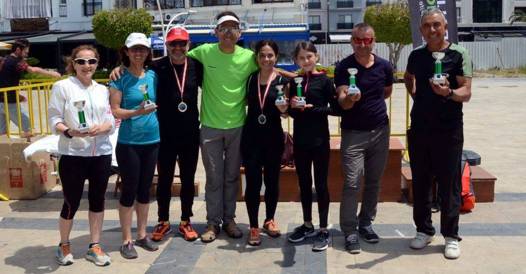 Muğla’nın Fethiye ilçesinde haftasonunda düzenlenen Fethiye Ultra Trail yarışmasında İzmir