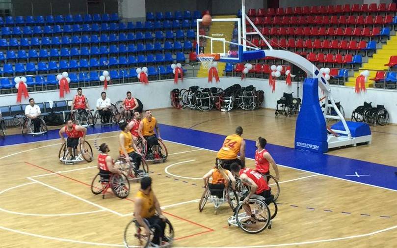 Tekerlekli Sandalye Basketbolda Kıyasıya Mücadele Sürüyor Tekerlekli Sandalye Basketbol Mehmet Gülmez Sezonu Süper Lig play-off mücadelelerinde