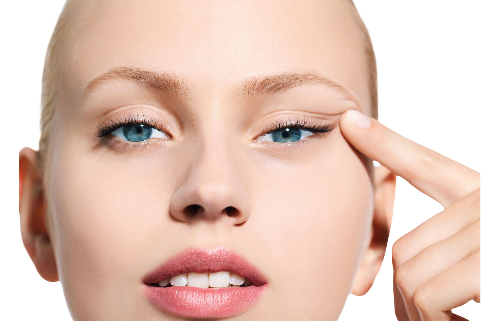 Göz altı morluklarından kurtulmak için son zamanlarda sıkça tercih edilen