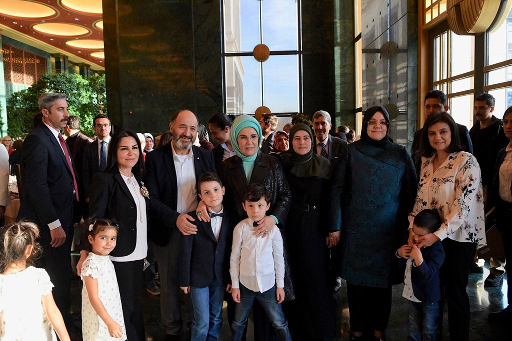 Aile, Çalışma ve Sosyal Hizmetler Bakanlığı, “Her çocuğun bir ailesi