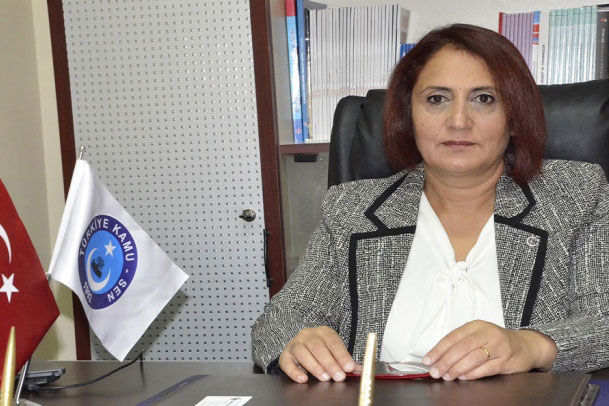 Türk Sağlık-Sen İzmir Üniversiteler Başkanı Yasemin Zengin, Ramazan Bayramı’nda, kamu