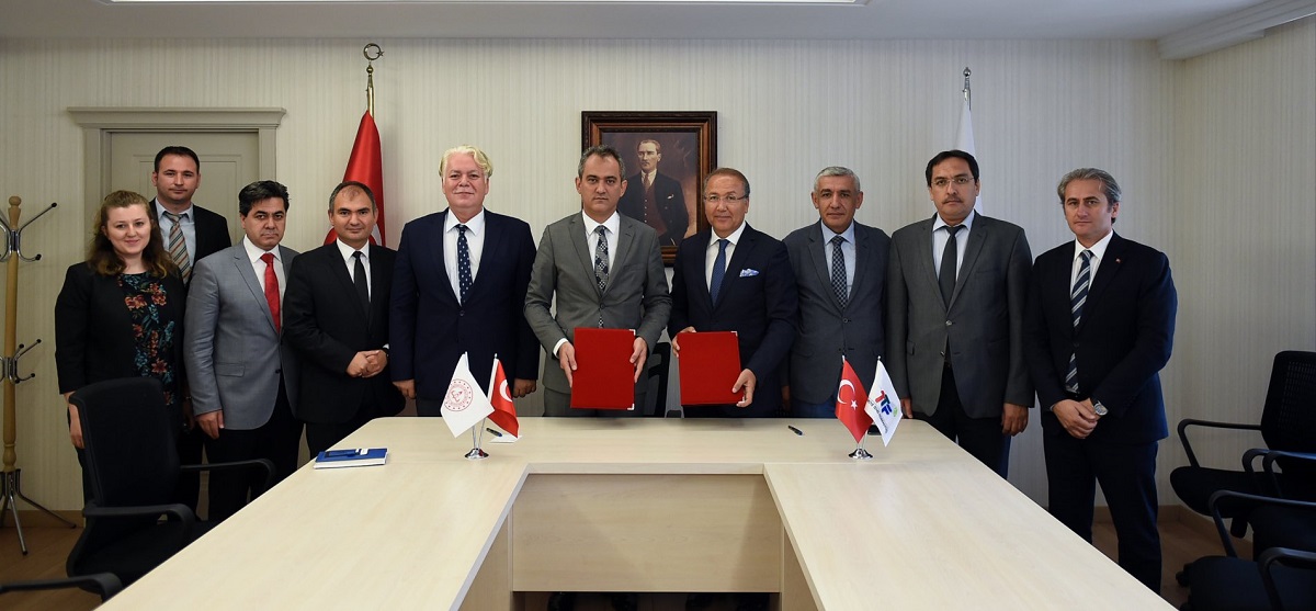 Millî Eğitim Bakanlığı ile Türkiye Tenis Federasyonu, ulusal ve uluslararası