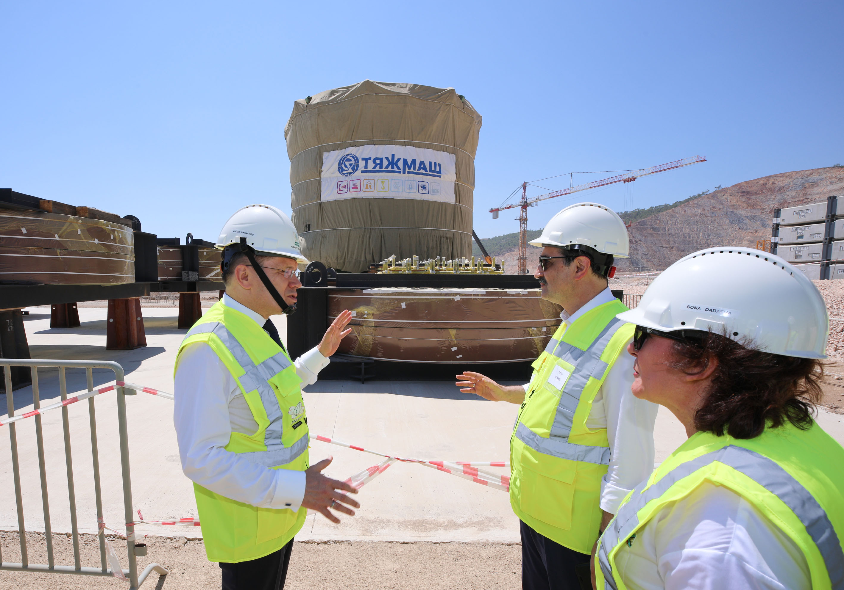 Enerji ve Tabii Kaynaklar Bakanı Fatih Dönmez, Mersin’de yapımı süren