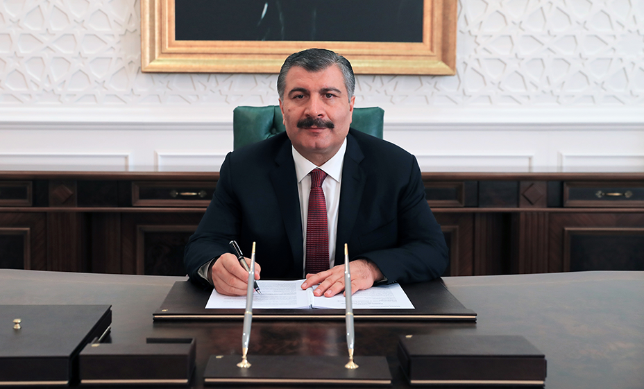 Sağlık Bakanı Dr. Fahrettin Koca Sözleşmeli Personeli Alımını Twitter hesabından
