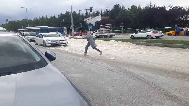 Çayyolu Köpük İçinde Kaldı! Banga Bandhu Şeyh Mucibur Rahman Bulvarı üzerinde yaşanan ve EGO
