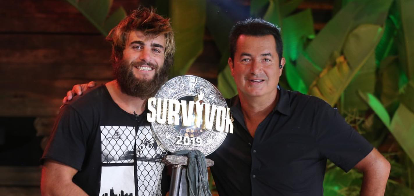Acun’dan Tebrik Mesajı Bu yıl düzenlenen Survivor yarışmasının şampiyonu belli oldu. Kick bokscu