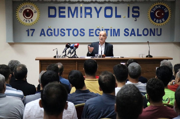 TÜRK-İŞ Genel Başkanı Ergün Atalay, her zaman işçinin çıkarına göre