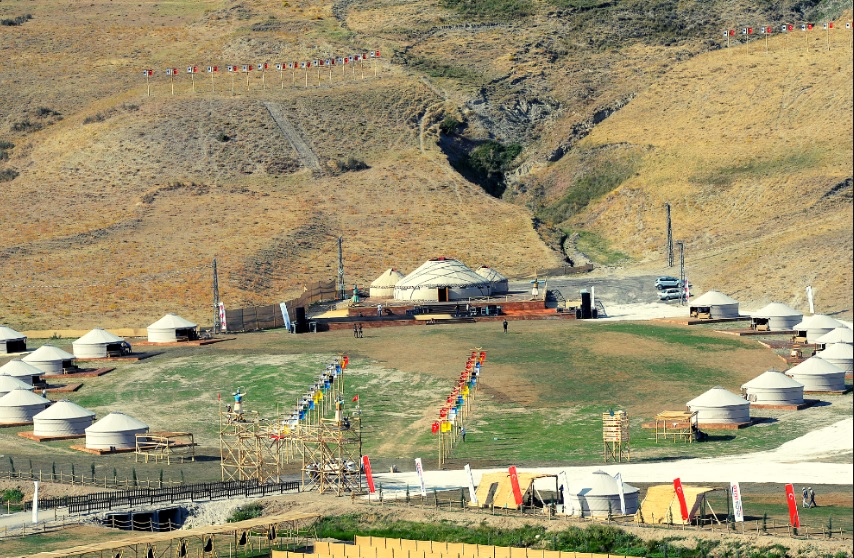 Bitlis’in Ahlat ilçesinde her yıl 23-25 Ağustos tarihleri arasında gerçekleşen