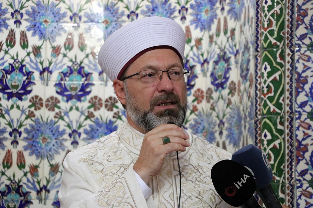 Diyanet İşleri Başkanı Prof. Dr. Ali Erbaş, irad ettiği Cuma