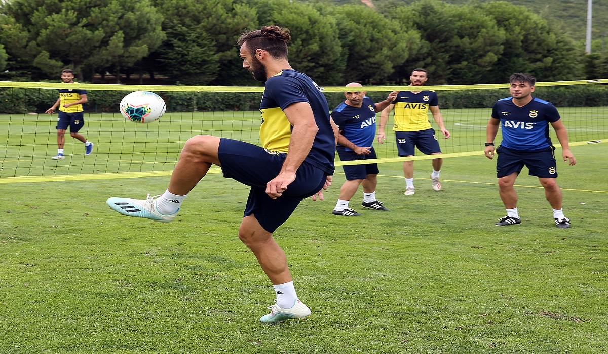 Fenerbahçe, Süper Lig Cemil Usta Sezonu ilk haftasında Gazişehir Gaziantep