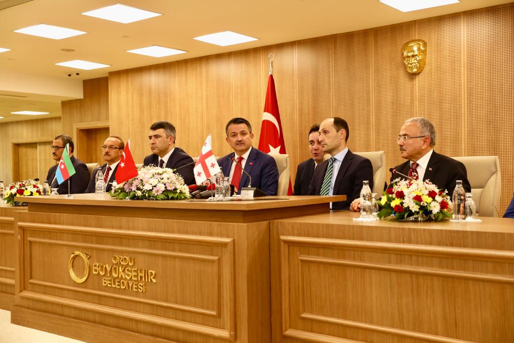 Dünya fındık üretiminin yaklaşık yüzde 80’ini gerçekleştiren Türkiye, Azerbaycan ve