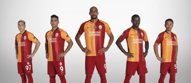 GS Futbol Takımı THY Logolu Formalarla Maça Çıkacak Galatasaray Kulübü ile Türk Hava Yolları arasında yapılan anlaşmaya göre
