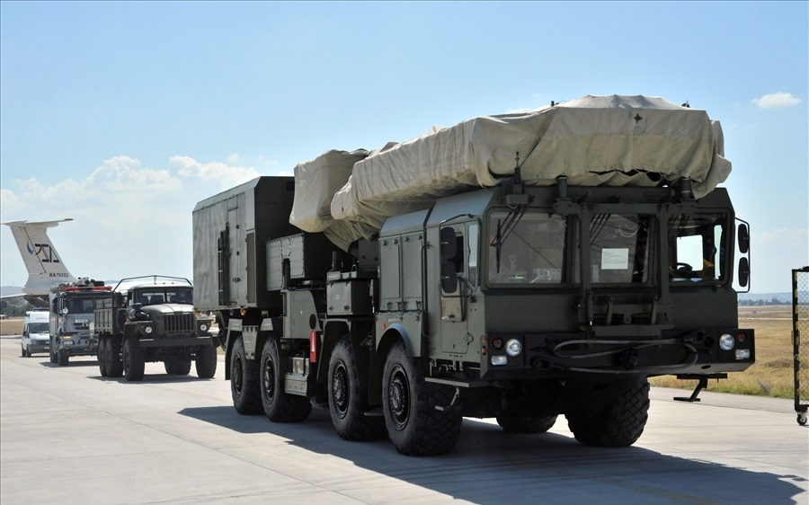 Türkiye’nin hava ve füze savunma ihtiyacının karşılanmasına yönelik S-400 Uzun