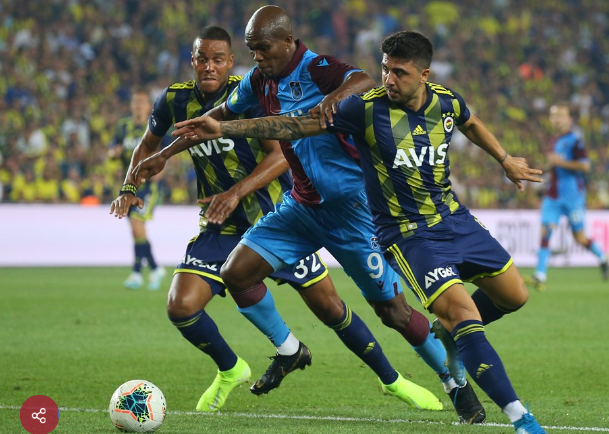 Trabzonspor Teknik Direktörü Ünal Karaman, Fenerbahçe maçı sonrasında yaptığı açıklamada,
