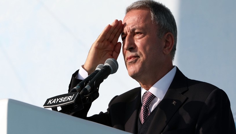 Bakan Akar: “Teröristler Güvenli Bölge’den Çıkarılmazsa Harekât Kaldığı Yerden Devam Edecek!” Milli Savunma Bakanı Hulusi Akar, Cumhurbaşkanı Recep Tayyip Erdoğan’ın katıldığı Kayseri’deki