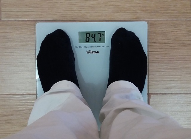 Obezite Astıma Yol Açabiliyor Obezite hastalarında görülen astım semptomlarının kaynağının, akciğerlerde biriken yağlara bağlı