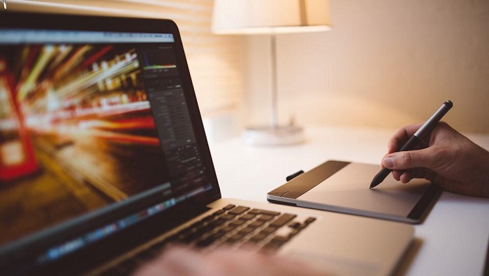 Photoshop, Illustrator gibi yazılımların yaratıcısı Adobe’un her yıl düzenlediği Max