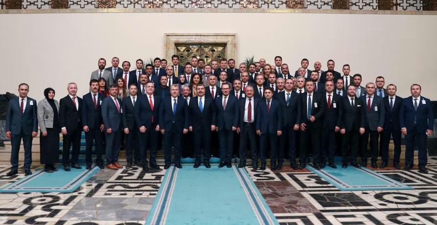 Bakan Koca’dan Bütçe Teşekkürü Sağlık Bakanı Dr. Fahrettin Koca sosyal medya hesabı üzerinden paylaşım
