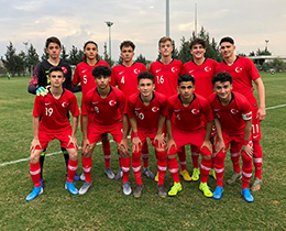 U16 Futbol Milli Takımı, Antalya’da düzenlenen Uluslararası Hazırlık Turnuvası ilk
