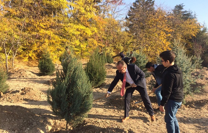 81 Çocuk Anıtkabir’de ‘Geleceğe Nefes’ Oldu Tarım ve Orman Bakanlığı tarafından gelecek nesillere “Daha yeşil bir