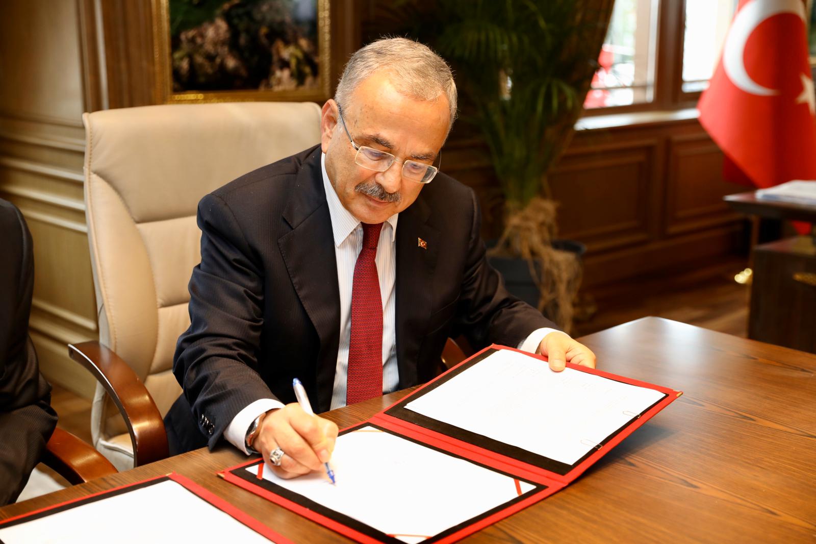 Ordu’ya Şehir Hastanesi Müjdesi Ordu yıllardır hasretle beklediği şehir hastanesine nihayet kavuşuyor. Ordu Büyükşehir