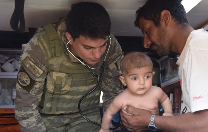 Tel Abyad ve Rasulayn’da Köy Köy Sağlık Taraması Yapılıyor Barış Pınarı Harekâtı ile terör örgütü PKK/YPG’nin baskı ve zulmünden