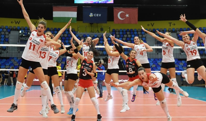Türk Hava Yolları, Macaristan’dan Galibiyetle Döndü Ülkemizi 2020 CEV Challenge Kupası kadınlar kategorisinde temsil eden Türk