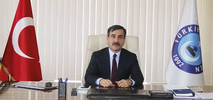 Türkiye Kamu-Sen Genel Başkanı Önder Kahveci, bazı belediyelerde sözleşmeli personele