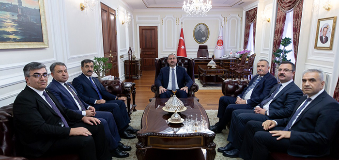 Türkiye Kamu-Sen Genel Başkanı Önder Kahveci ve Türk Büro-Sen Genel