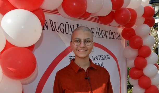 Karşıyaka’da düzenlenen ‘Hayat Olabilirsin’ Festivali’nde İzmirliler kök hücre, kan ve