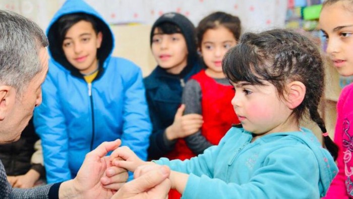 Öğretmenlerden Bakana, “Hocam Bizi De Görevlendirin” Milli Eğitim Bakanı Ziya Selçuk, öğretmenlerin Elazığ deprem bölgesinde görevlendirilebilmek