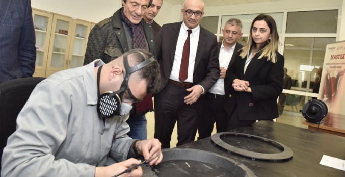 Ahmet Nazif Zorlu Teknokent’te Zorlu Holding Yönetim Kurulu Başkanı Ahmet Zorlu, Manisa Teknokent’i ziyaret