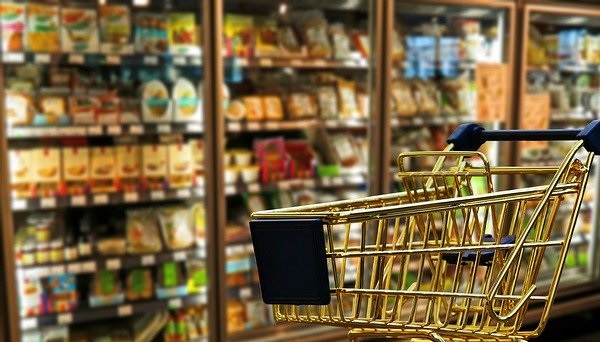 “Aynı İşletme Araba Lastiği ve Ekmek Satamaz” Zincir marketlerde her sektörden ürün satışının esnaf ve sanatkarları mağdur