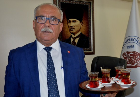 Kahveciler İsyan Etti Kahveciler isyan etti. Manisa Kahveciler Esnaf Odası Başkanı Mehmet Çetin,