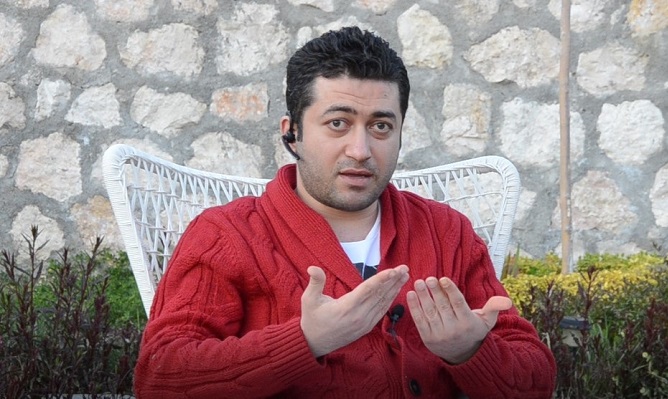 Bel Fıtığı Ameliyat Edilmeden Tedavi Edilebilir Fizik Tedavi ve Rehabilitasyon Uzmanı Dr. Canberk Gül, her bel