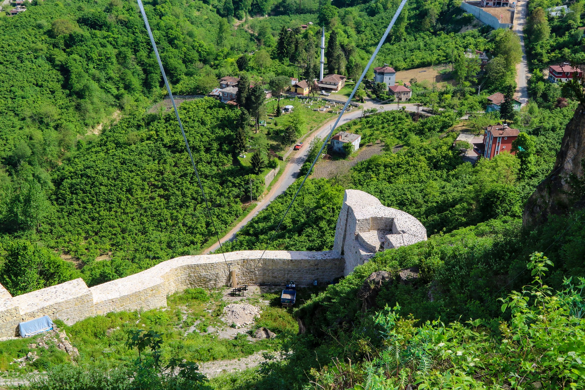 Kale Göründü ! Ünye’nin en önemli turizm destinasyonlarından biri olan Ünye Kalesi’nde herkesin