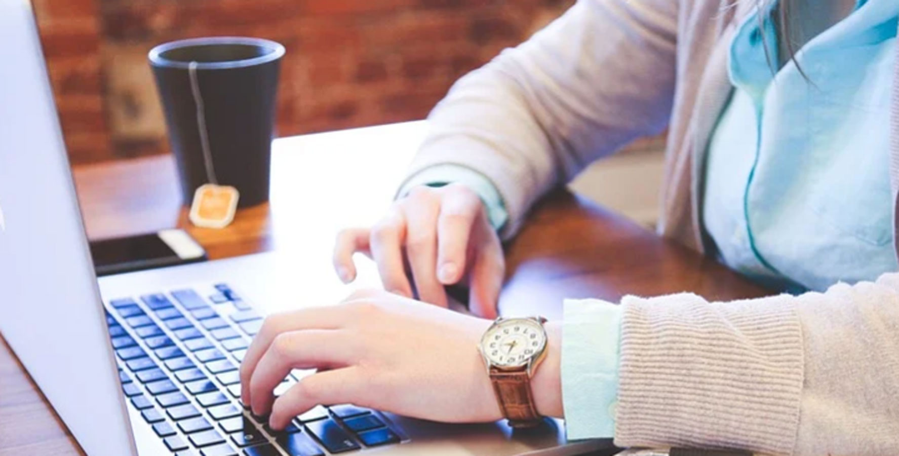 Türk Eğitim-Sen’den Online Tercih Danışma Bürosu Türk Eğitim-Sen Genel Merkezi, LGS’ye giren öğrencilerimize tercihlerinde yol göstermek